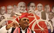 LUCKNOW, MAY 6 (UNI):- Samajwadi Party President, Akhilesh Yadav addressed a press conference at the party office, in Lucknow on Wednesday. UNI PHOTO-40U